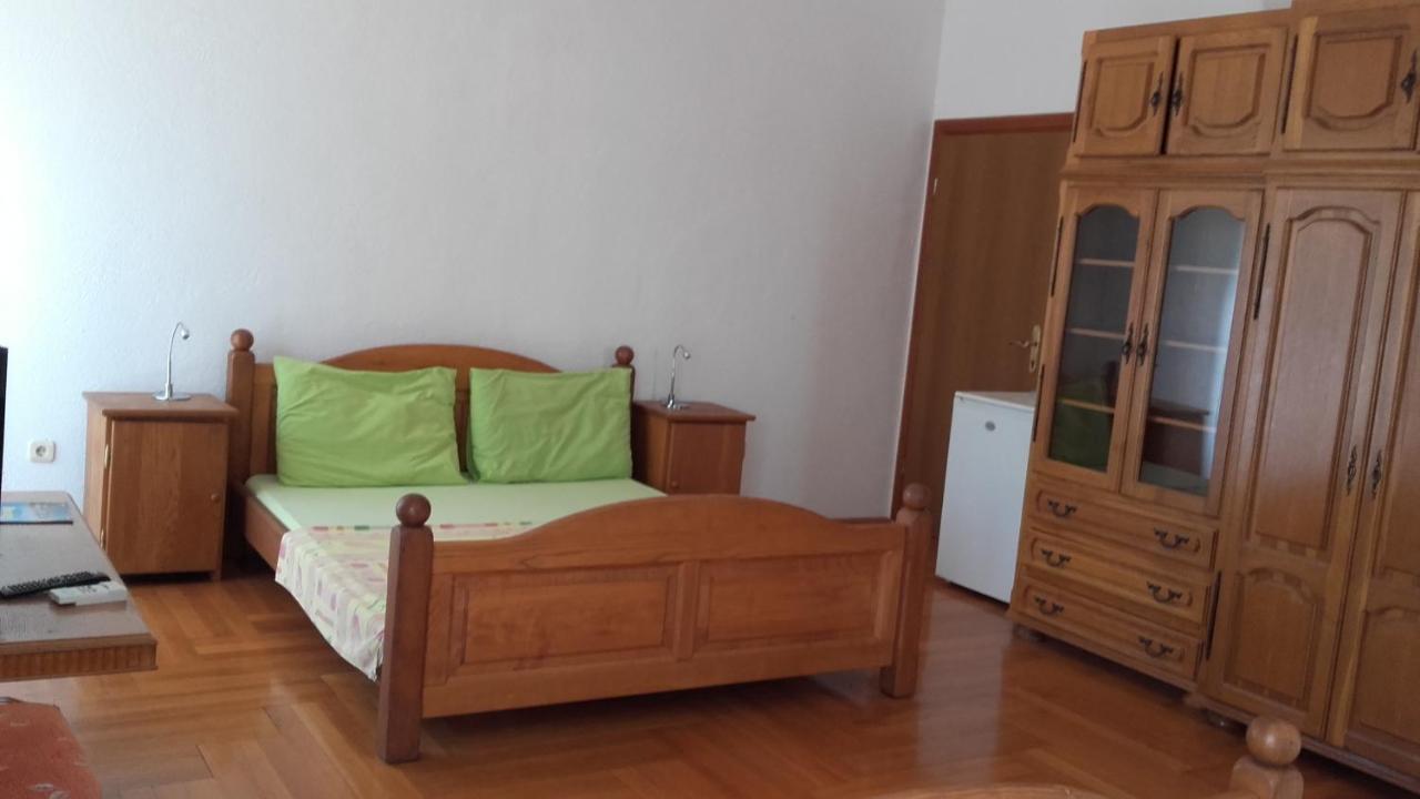Villa Mateja Donji Okrug  Ngoại thất bức ảnh