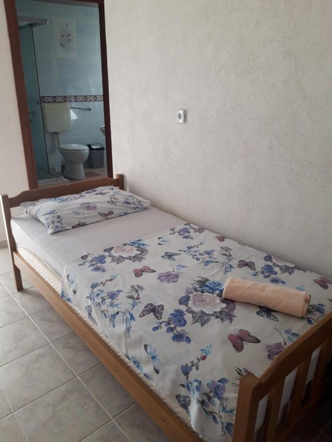 Villa Mateja Donji Okrug  Ngoại thất bức ảnh